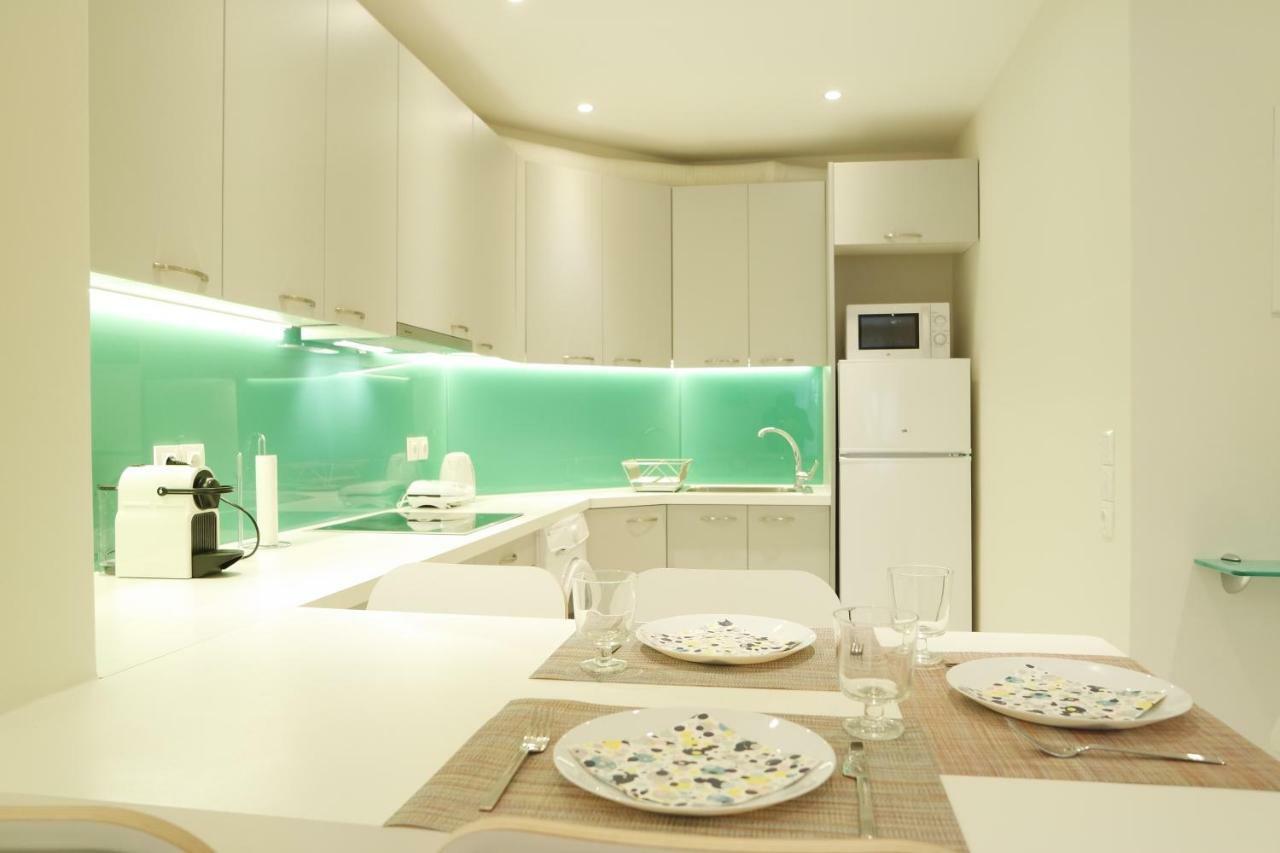 Design Apartment In The City Of Атина Екстериор снимка