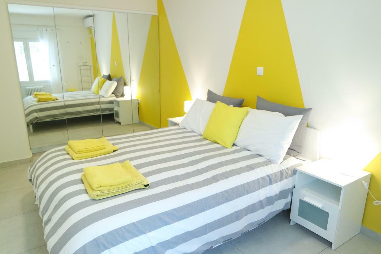 Design Apartment In The City Of Атина Екстериор снимка