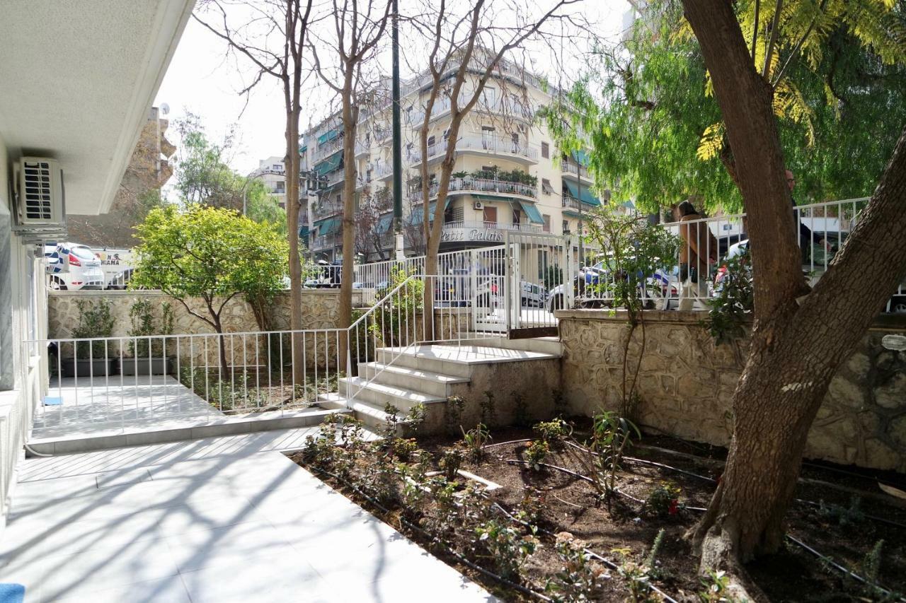 Design Apartment In The City Of Атина Екстериор снимка
