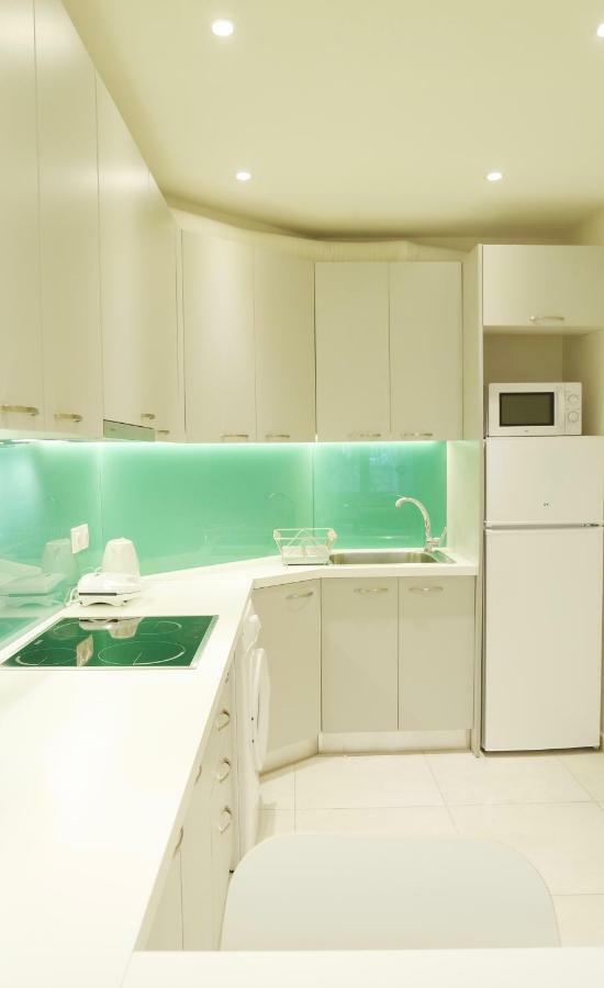 Design Apartment In The City Of Атина Екстериор снимка